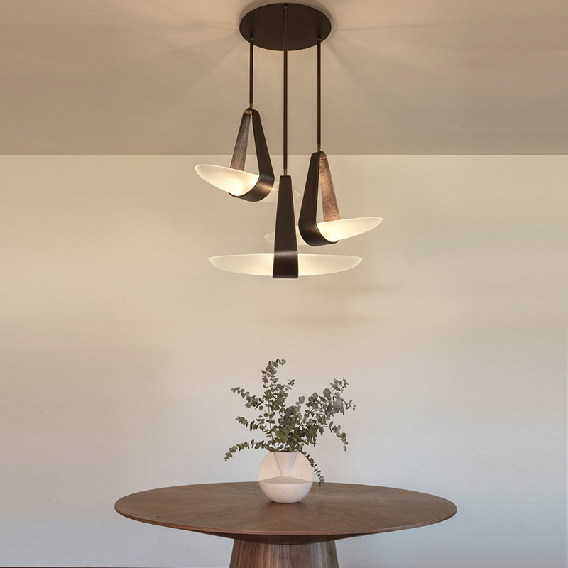 北欧デザイナーレザー LED シャンデリアキッチンコーヒーテ - Leatherwork Desk のレビューと価格